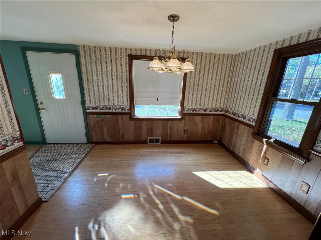 96 Aylesboro Avenue Boardman OH 44512