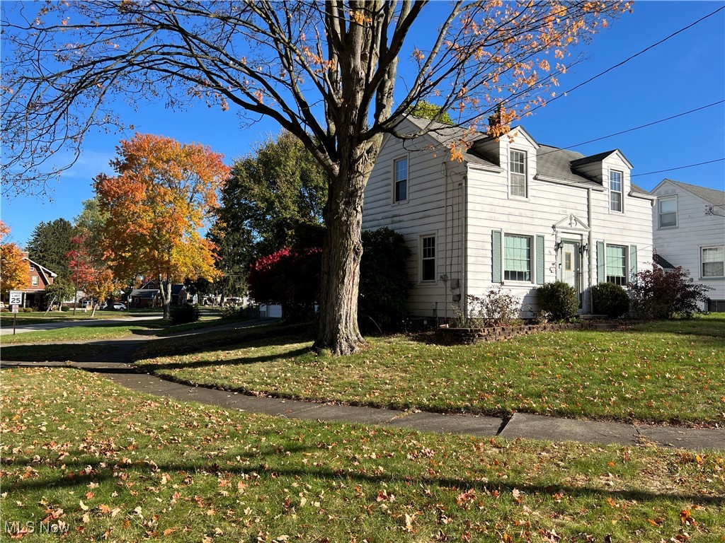 96 Aylesboro Avenue Boardman OH 44512