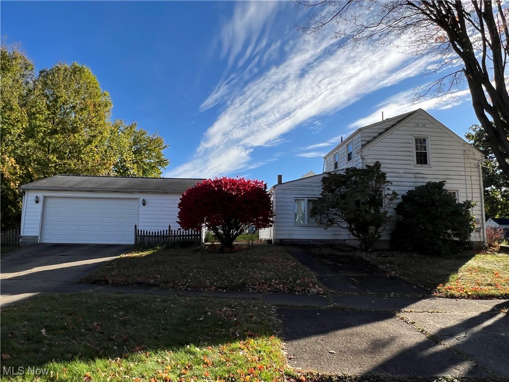 96 Aylesboro Avenue Boardman OH 44512