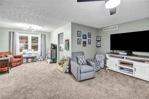 204 Circle Drive Doylestown OH 44230