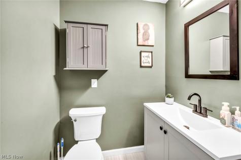 204 Circle Drive Doylestown OH 44230