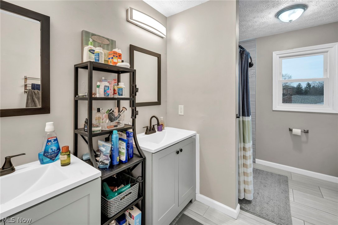 204 Circle Drive Doylestown OH 44230