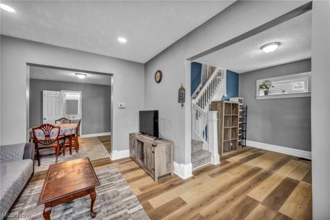 3146 W 90th Street Cleveland OH 44102