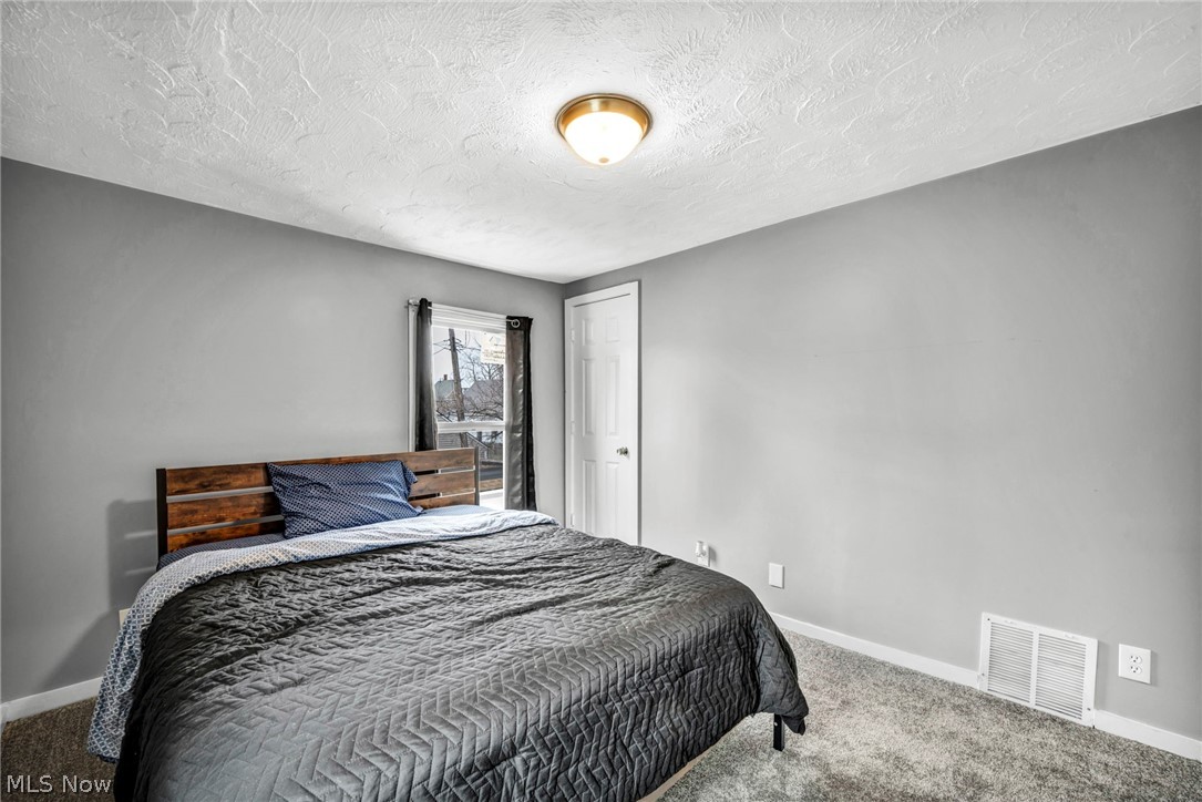 3146 W 90th Street Cleveland OH 44102