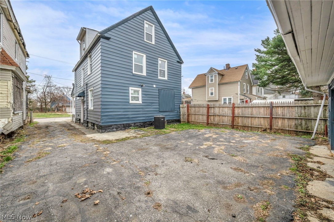 3146 W 90th Street Cleveland OH 44102