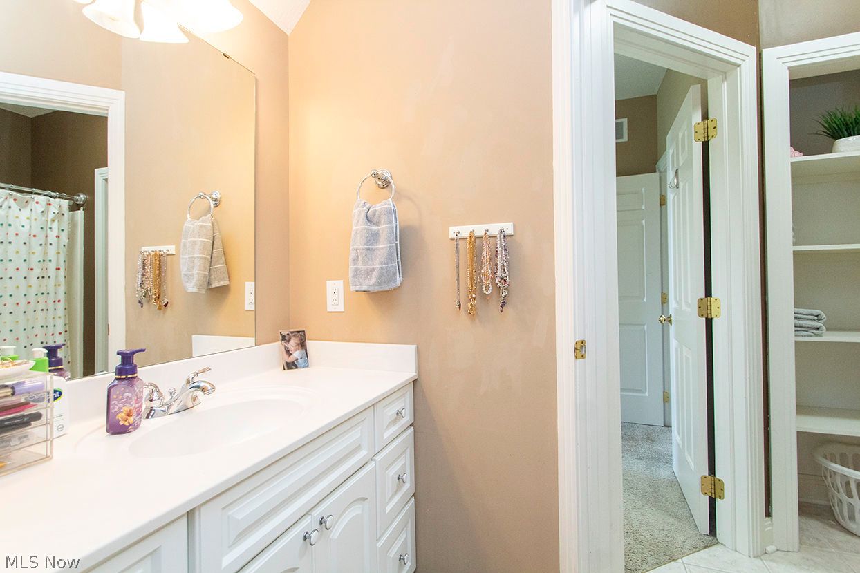 2365 Hickorycreek Drive Medina OH 44256