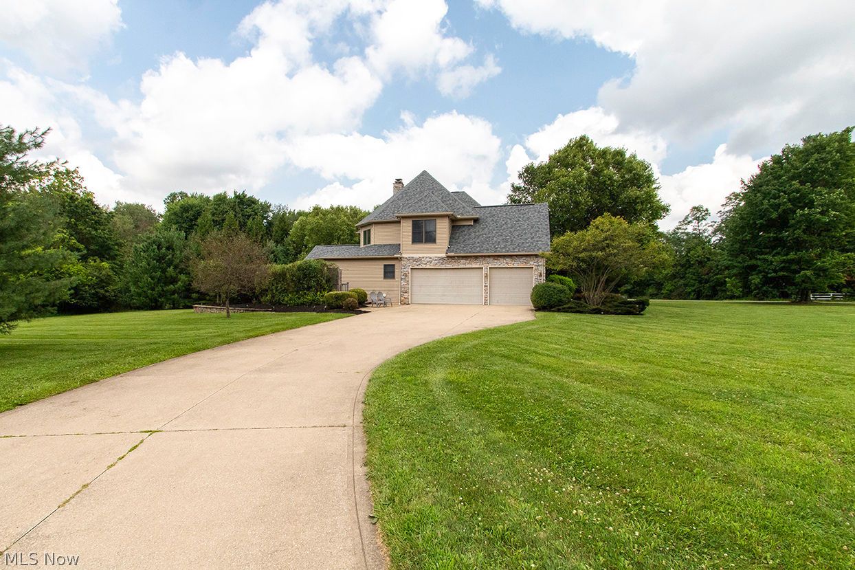 2365 Hickorycreek Drive Medina OH 44256