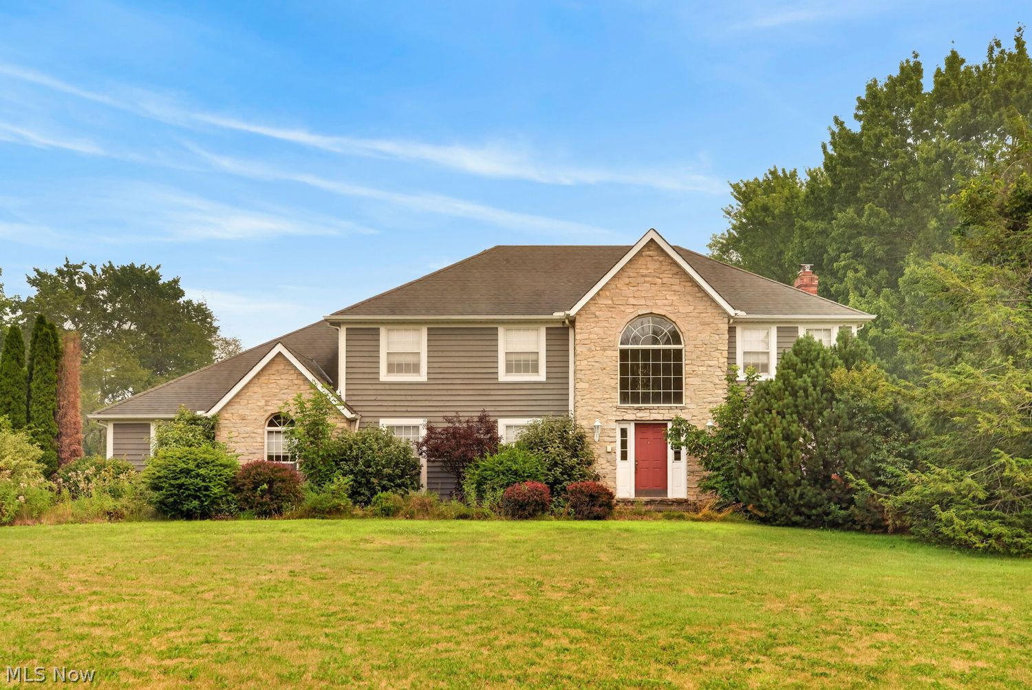 1990 Clover Circle Hinckley OH 44233