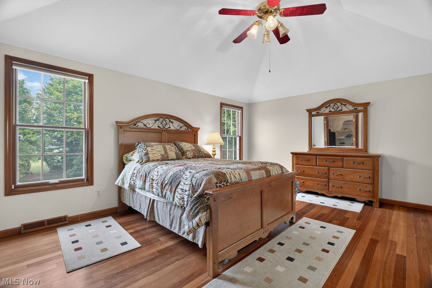 1990 Clover Circle Hinckley OH 44233
