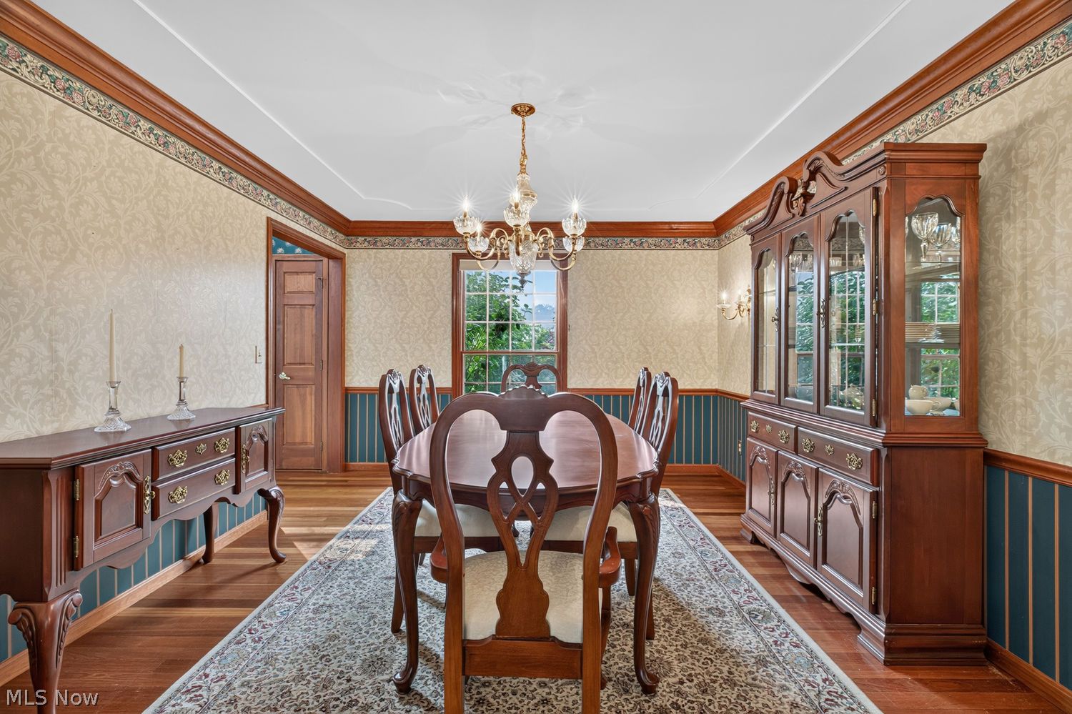 1990 Clover Circle Hinckley OH 44233