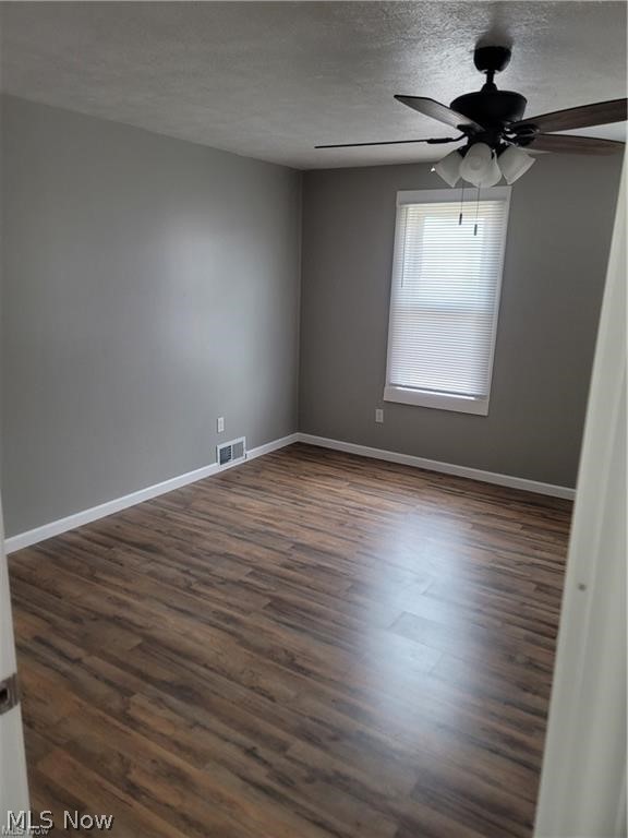 140 7th Street NW Barberton OH 44203