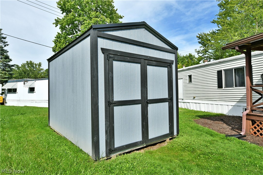 100 A Drive Warren OH 44484