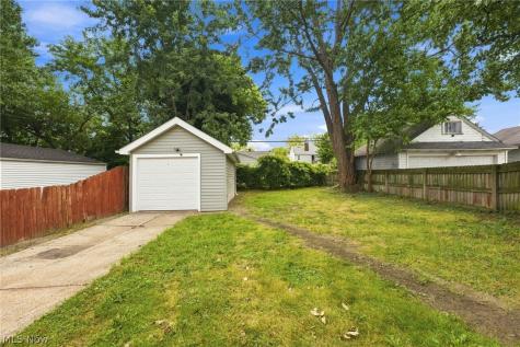 3615 W 134th Street Cleveland OH 44111