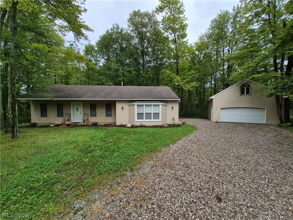 4010-4011 Larch Place West Salem OH 44287