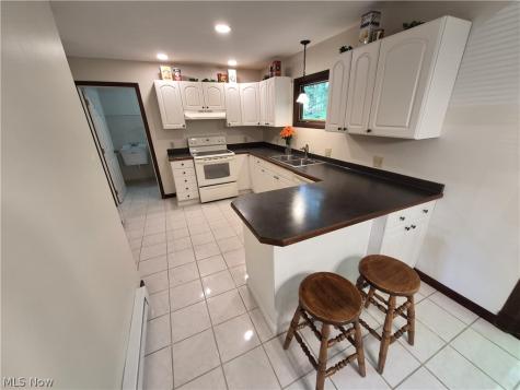 4010-4011 Larch Place West Salem OH 44287