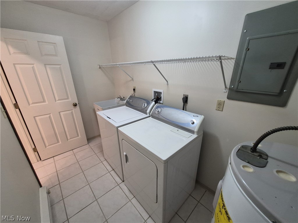 4010-4011 Larch Place West Salem OH 44287