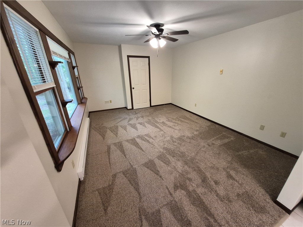 4010-4011 Larch Place West Salem OH 44287