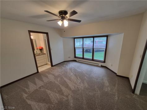 4010-4011 Larch Place West Salem OH 44287