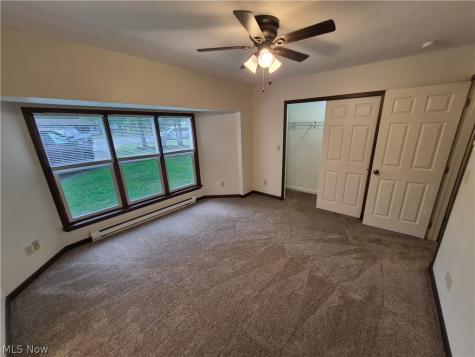 4010-4011 Larch Place West Salem OH 44287