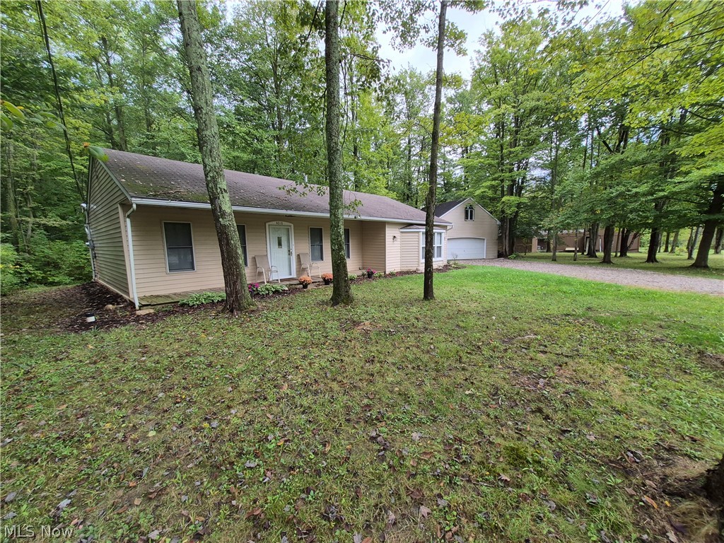 4010-4011 Larch Place West Salem OH 44287