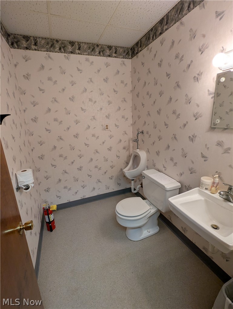 2046 12th Street SW Akron OH 44314