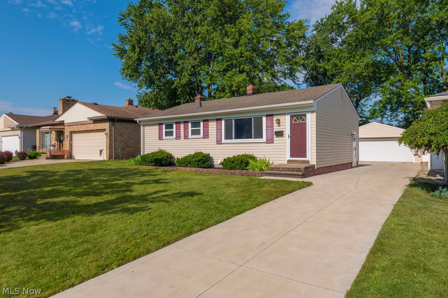 6176 Carol Drive Brook Park OH 44142