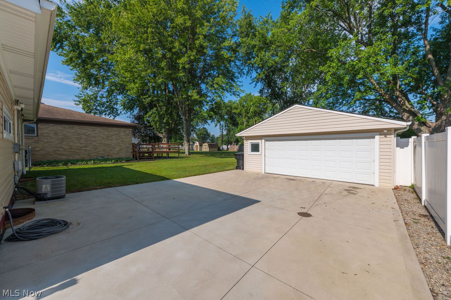 6176 Carol Drive Brook Park OH 44142