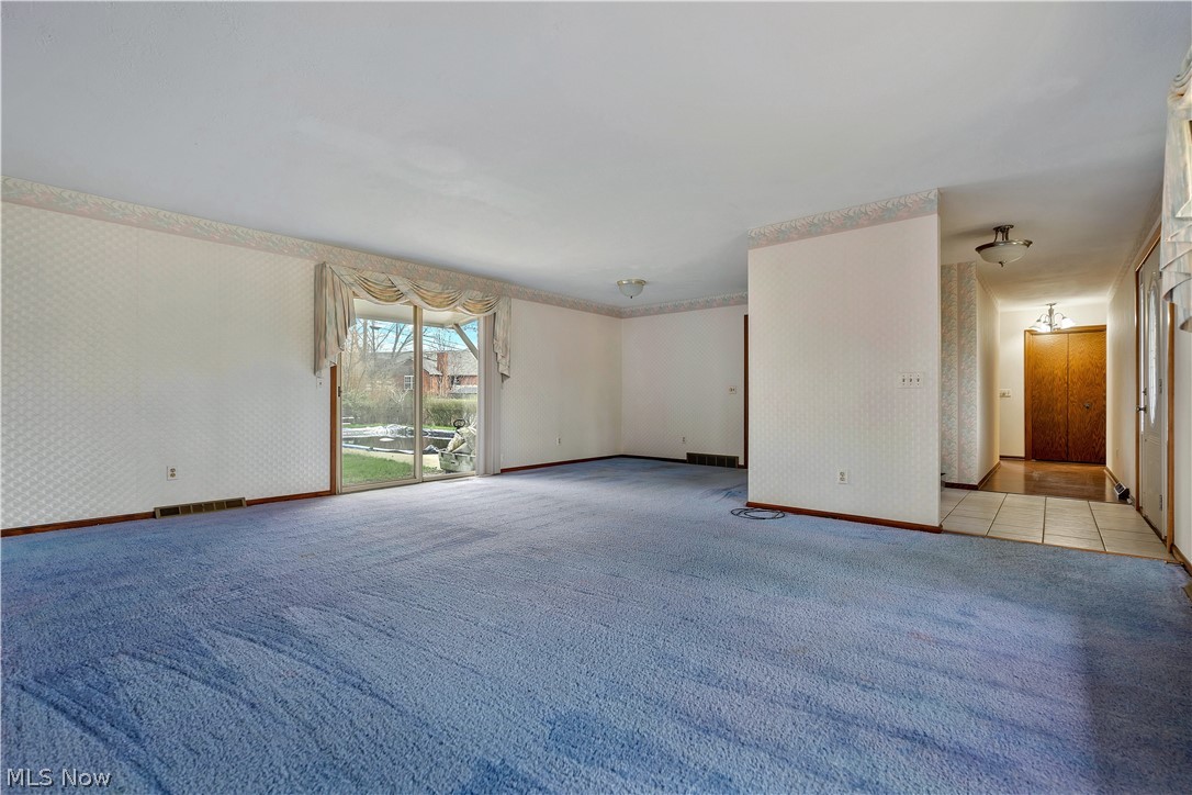 210 Cypress Avenue Louisville OH 44641