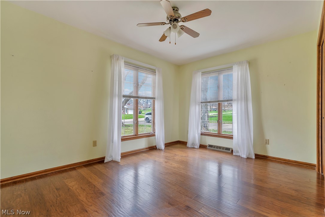 210 Cypress Avenue Louisville OH 44641