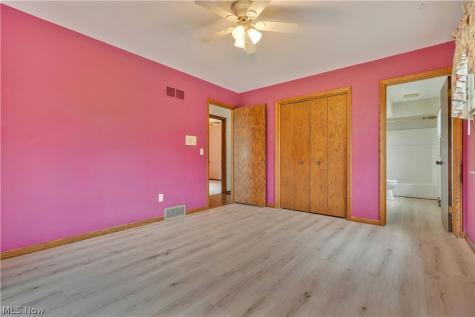 210 Cypress Avenue Louisville OH 44641