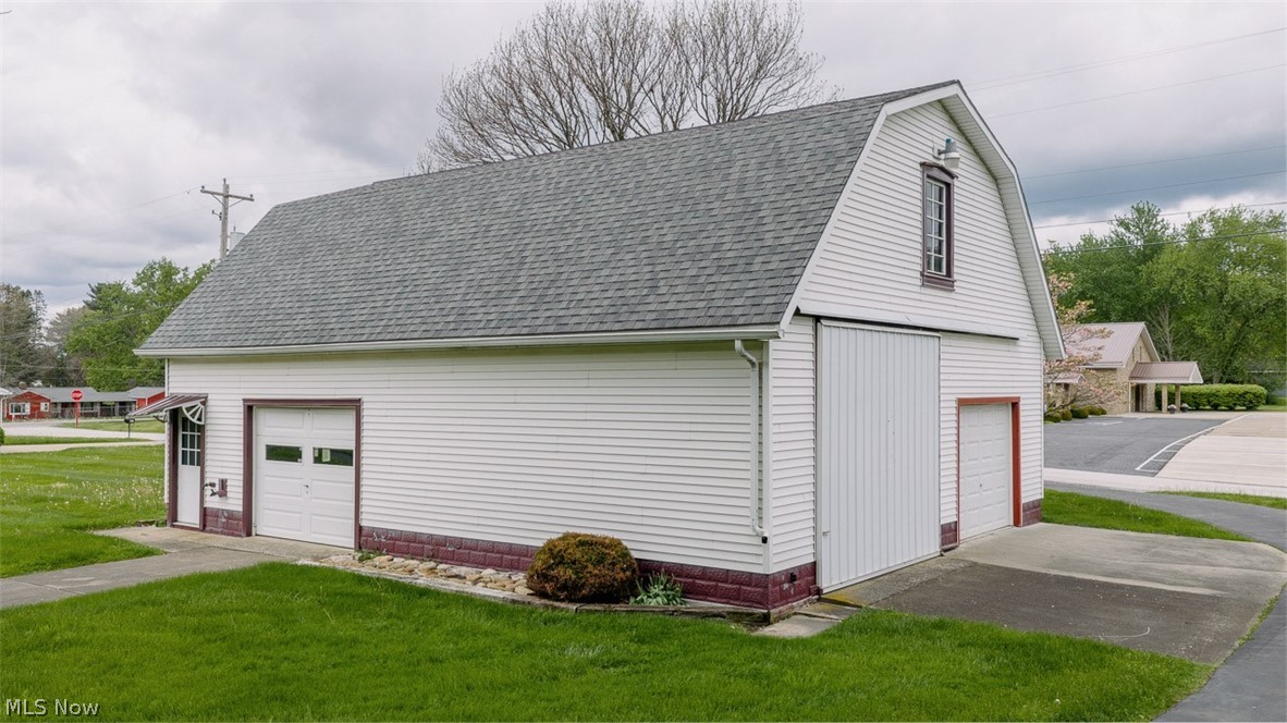 8010 Elson Street SE Waynesburg OH 44688
