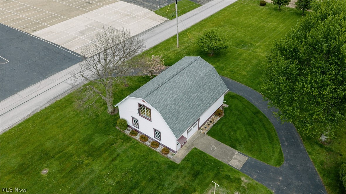 8010 Elson Street SE Waynesburg OH 44688