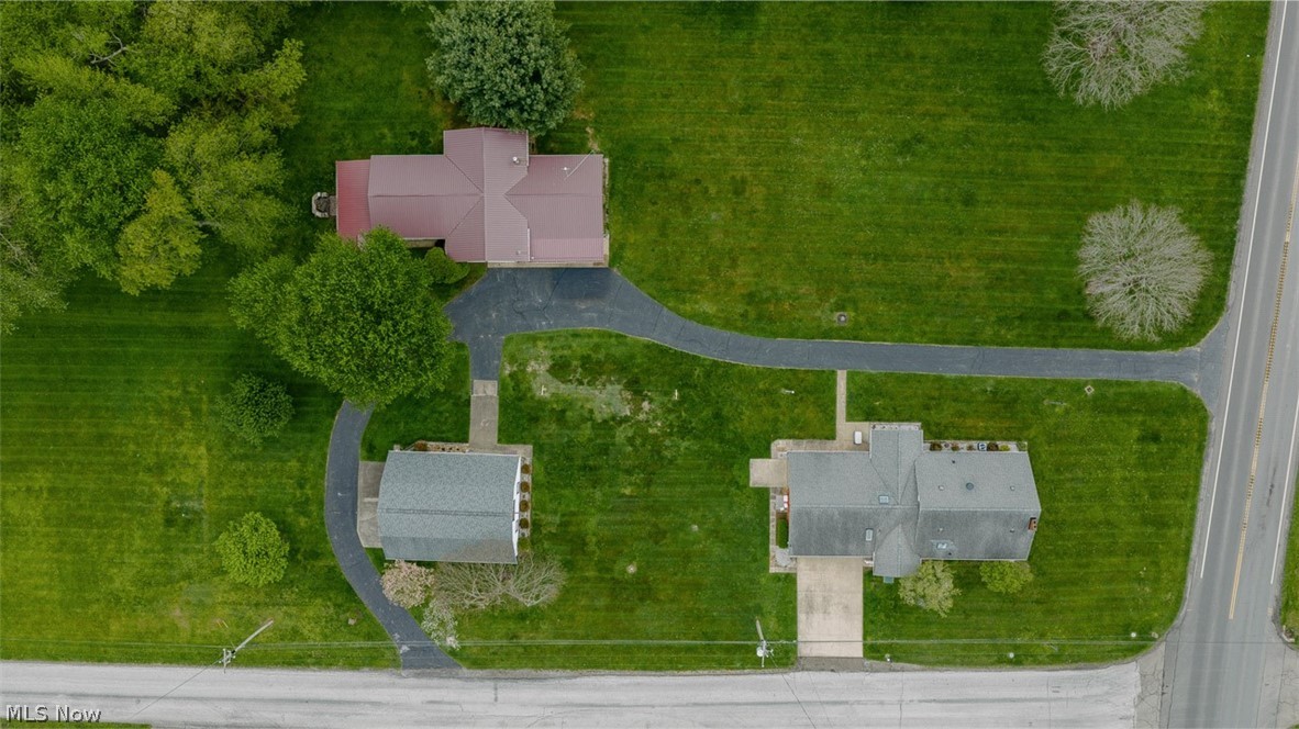 8010 Elson Street SE Waynesburg OH 44688