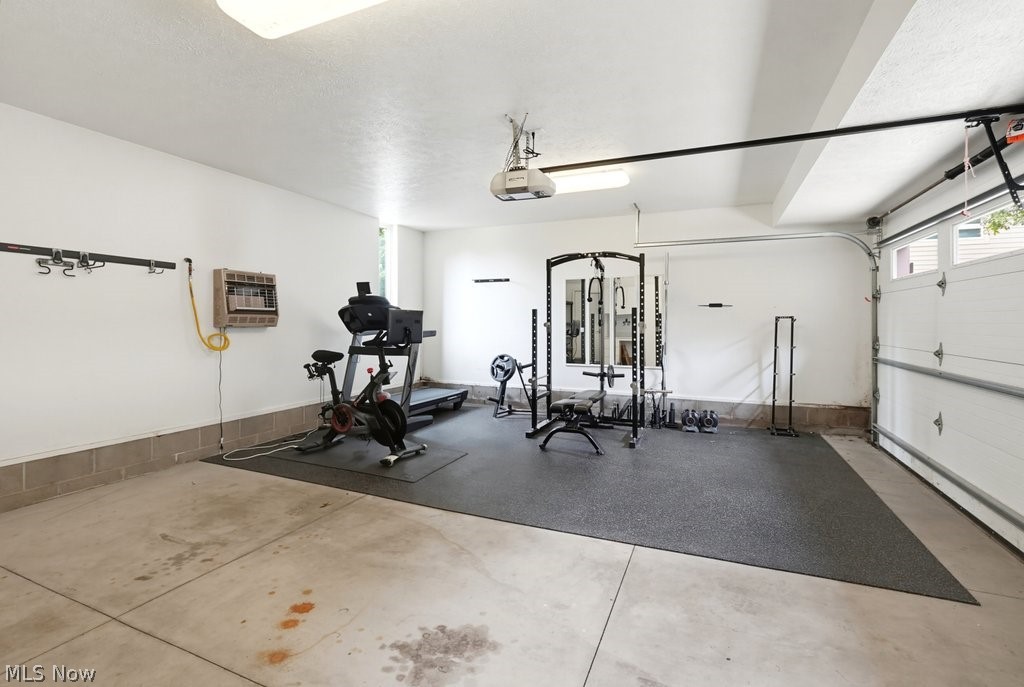 205 Lakehurst Drive Bratenahl OH 44108