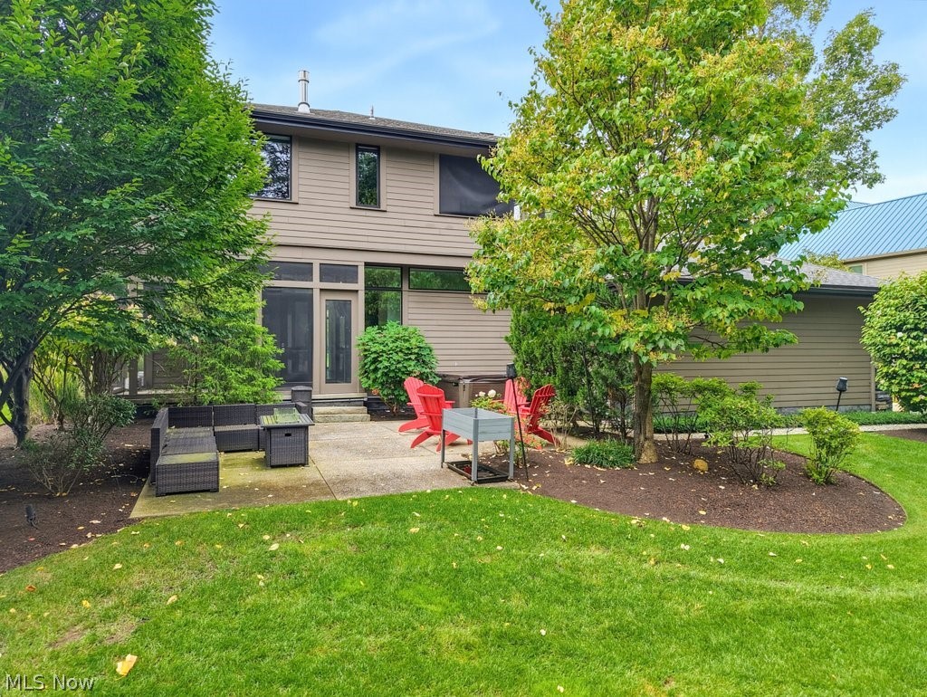 205 Lakehurst Drive Bratenahl OH 44108