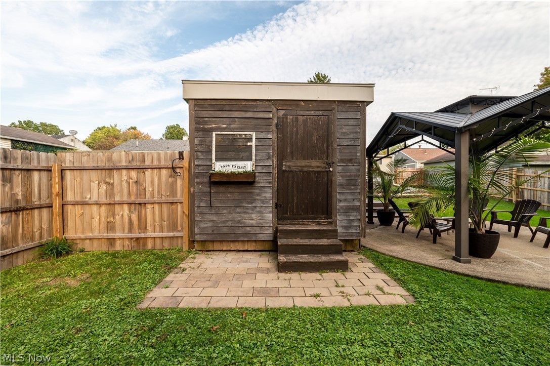140 S Bon Air Avenue Youngstown OH 44509
