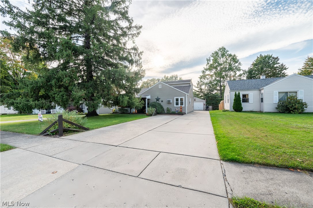 140 S Bon Air Avenue Youngstown OH 44509