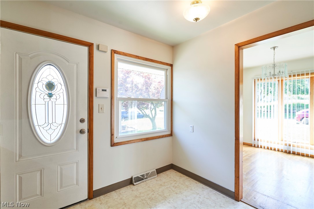 2669 Nesmith Lake Boulevard Akron OH 44314