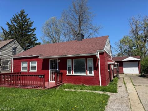 15615 Lotus Drive Cleveland OH 44128