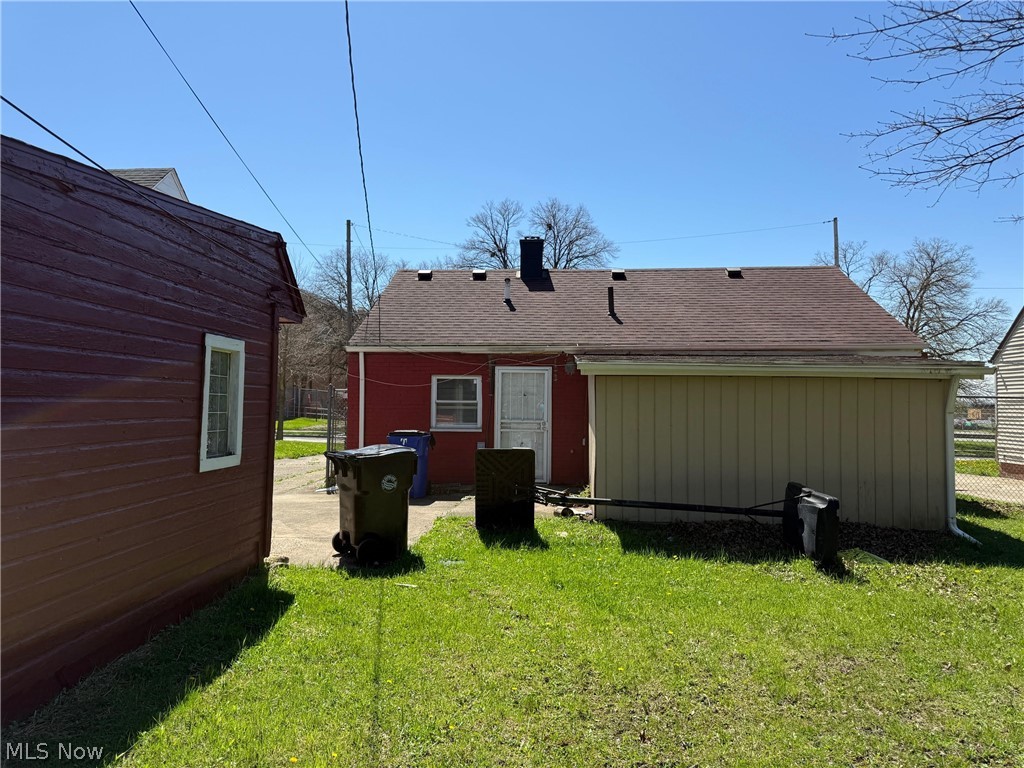 15615 Lotus Drive Cleveland OH 44128