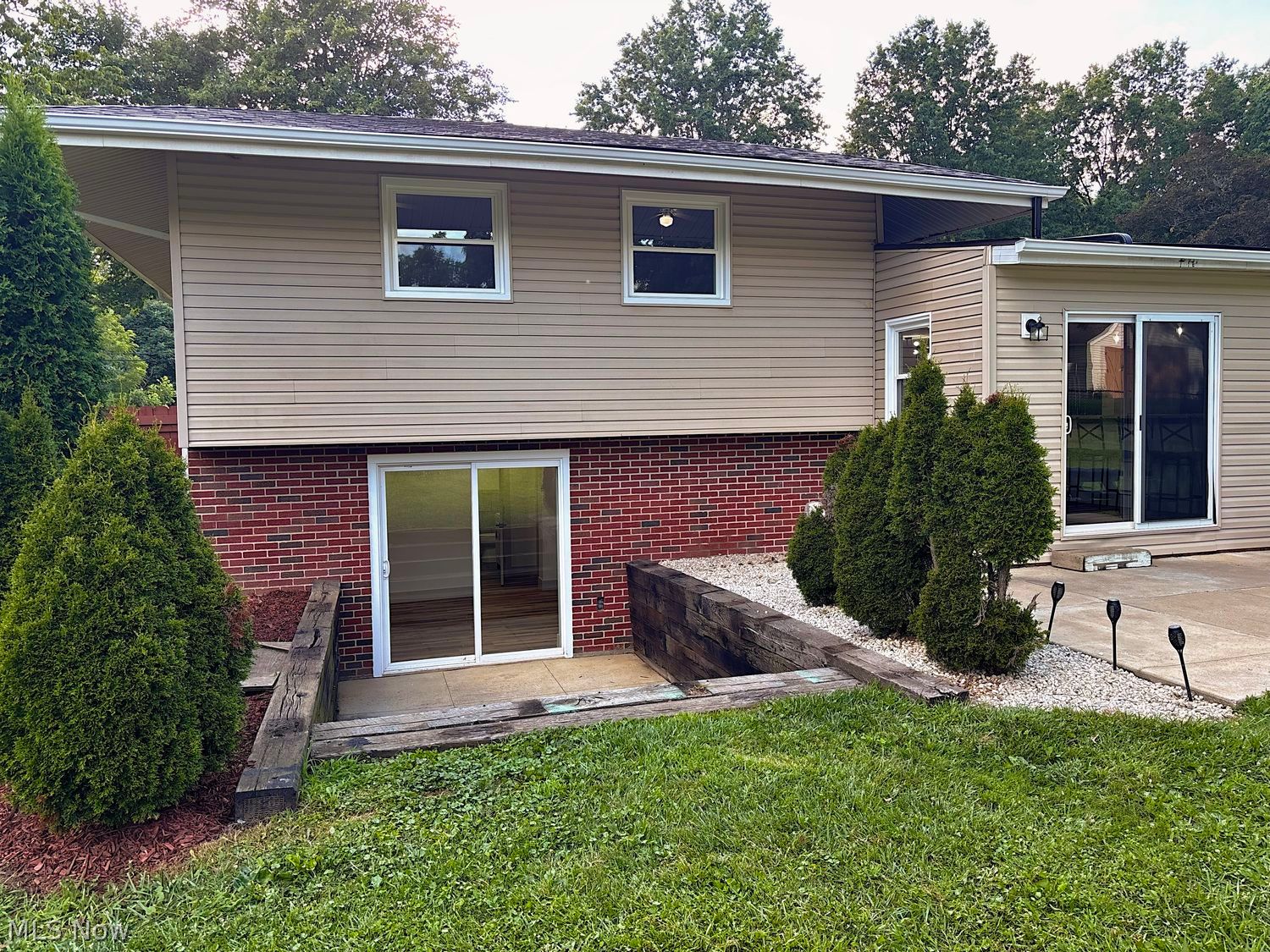 3868 Lor Ron Ave Avenue Kent OH 44240