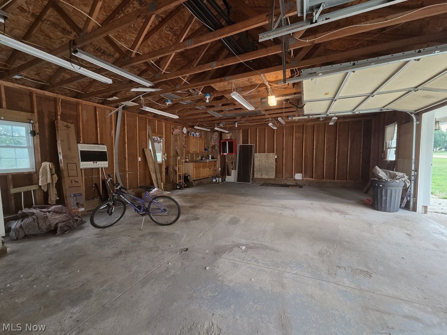 185 Footville-richmond Road E Jefferson OH 44047