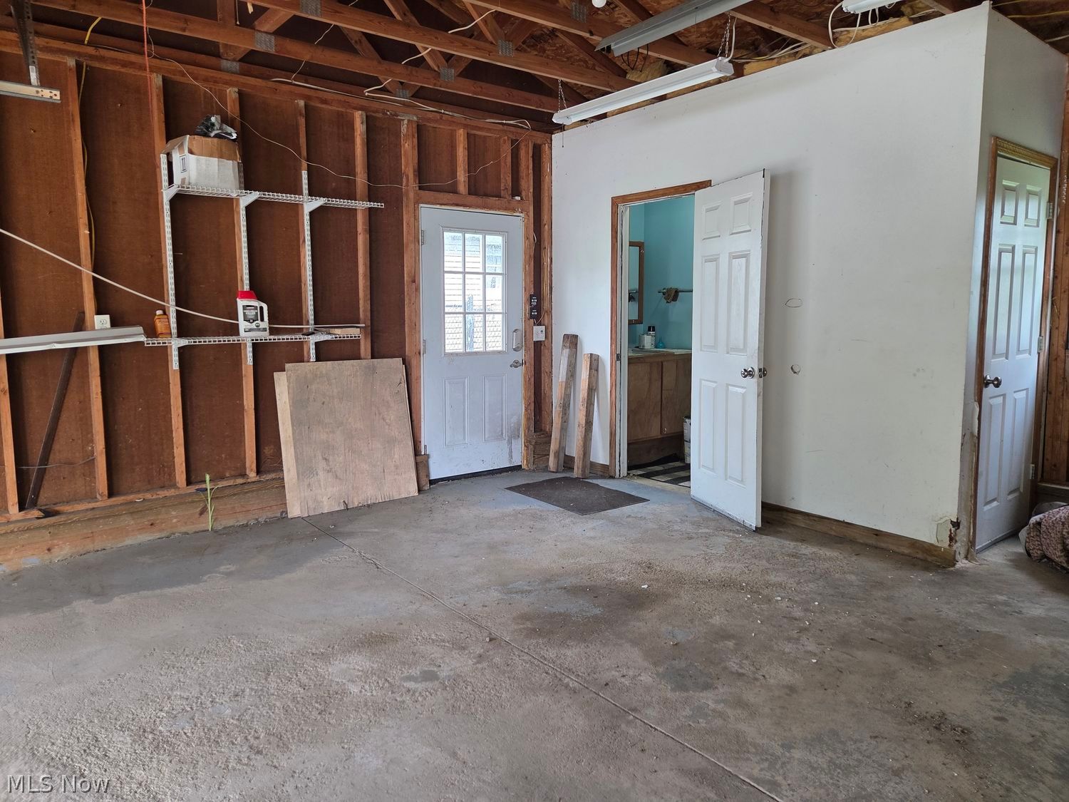 185 Footville-richmond Road E Jefferson OH 44047