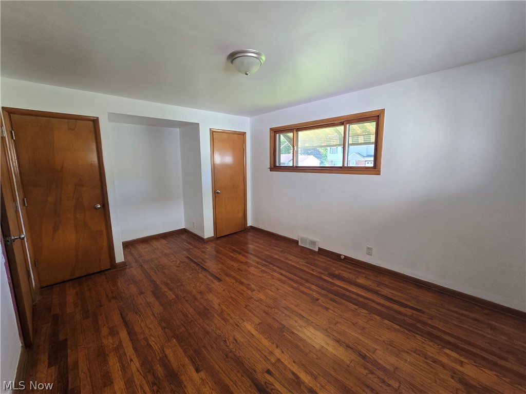1122 Detroit Avenue Youngstown OH 44502