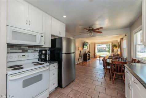 3202 Brookdale Avenue Parma OH 44134