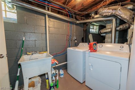 3202 Brookdale Avenue Parma OH 44134