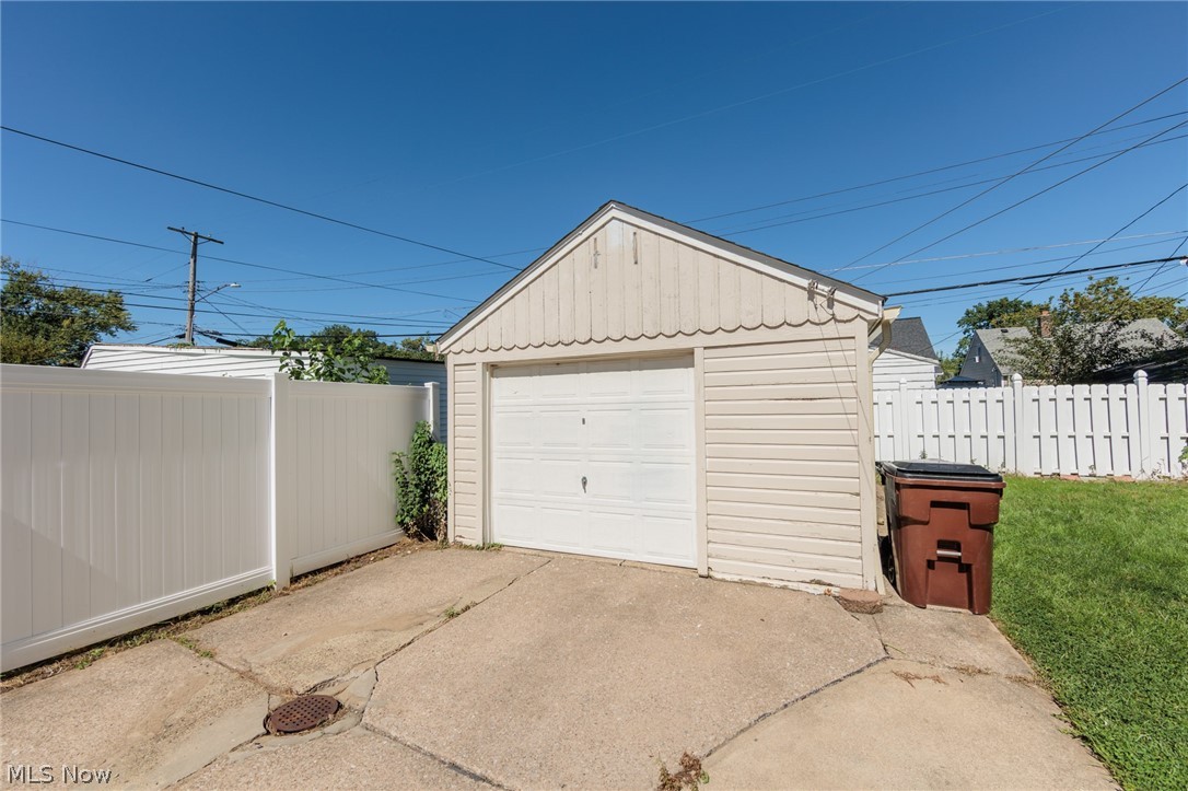 3202 Brookdale Avenue Parma OH 44134