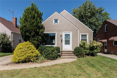 3202 Brookdale Avenue Parma OH 44134