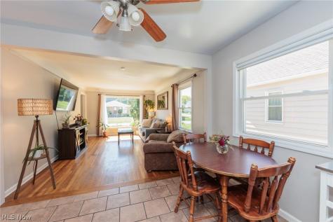 3202 Brookdale Avenue Parma OH 44134