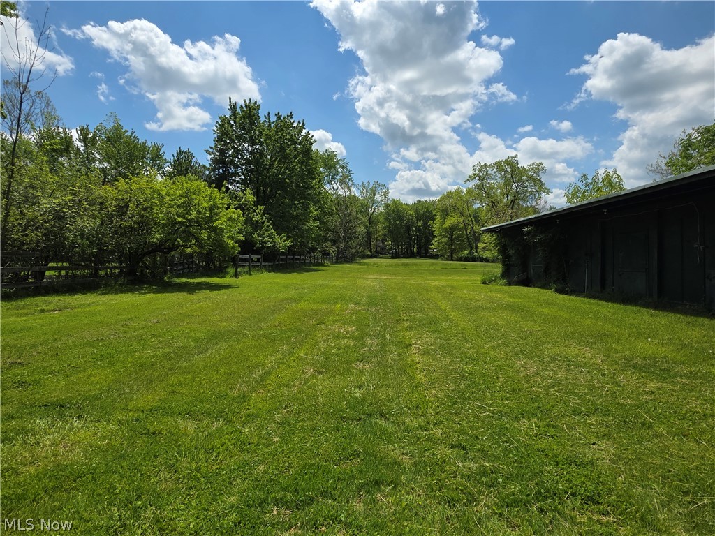 38330 Rogers Road Willoughby Hills OH 44094